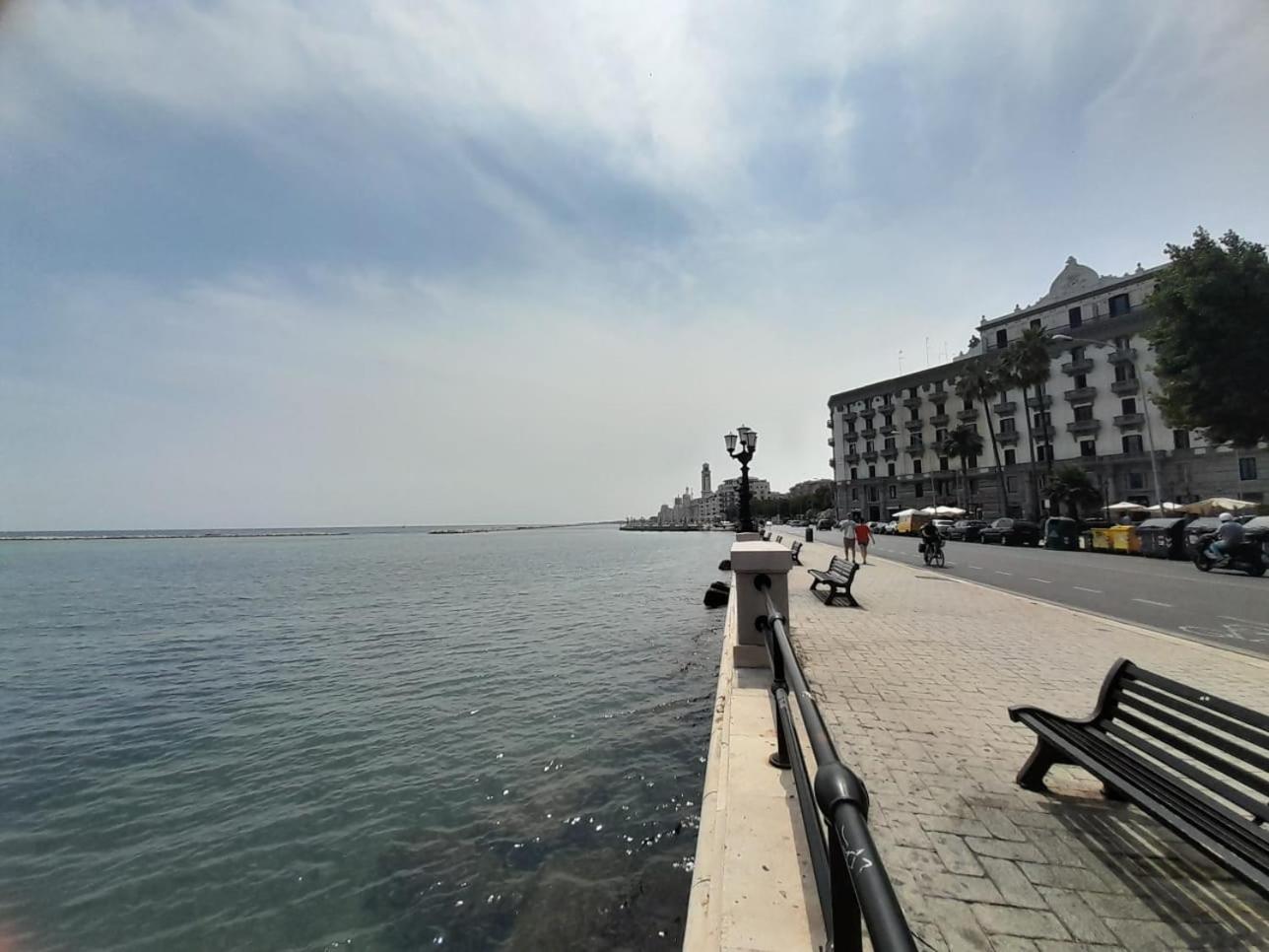 Sole Amare Guest House Bari Exterior foto